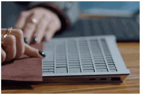 فيديو ترويجي لجهاز Surface يكشف عن وجود منافذ USB-C
