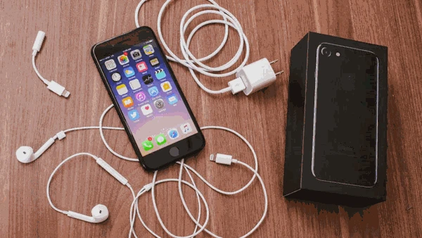 تسريبات و اشعات جديدة حول مميزات و مواصفات Iphone 7