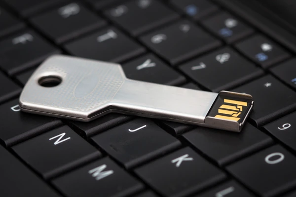 أفضل 9 برامج تشفير فلاش USB